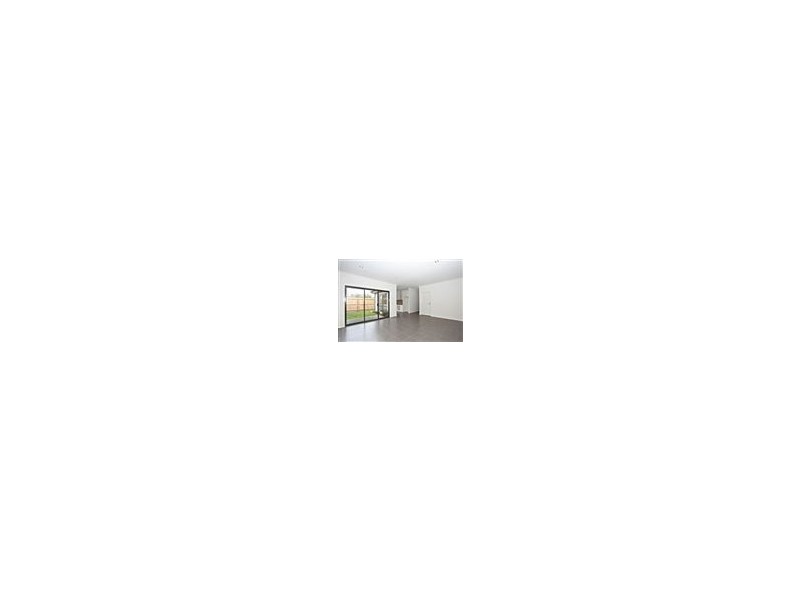 1/2 Currajong Street, Thomastown VIC 3074