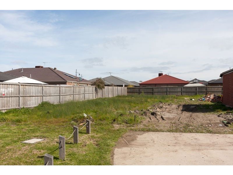 18 Cootamundra Road, Doreen VIC 3754