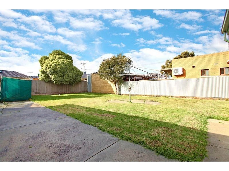 36 Richards Street, Lalor VIC 3075