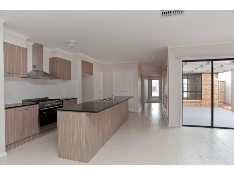 3 Tourmaline Drive, Epping VIC 3076