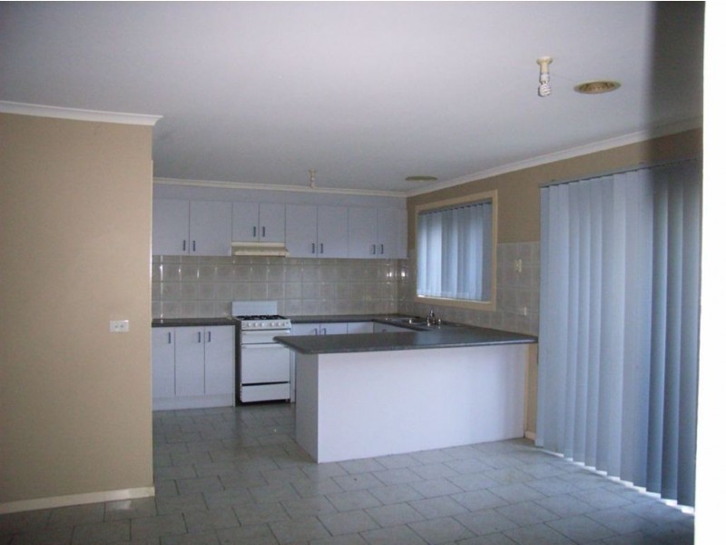 13 Ryder Street, Lalor VIC 3075