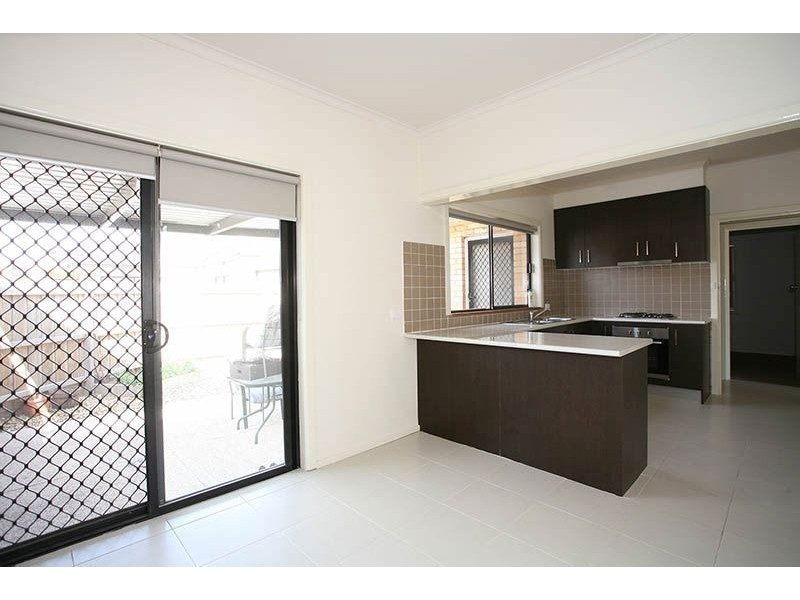 1/25 Central Avenue, Thomastown VIC 3074
