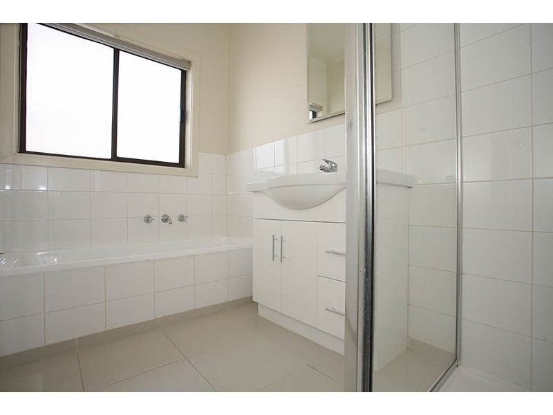 1/25 Central Avenue, Thomastown VIC 3074