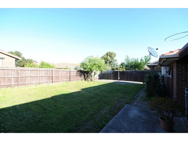 4 Scarborough Road, Epping VIC 3076