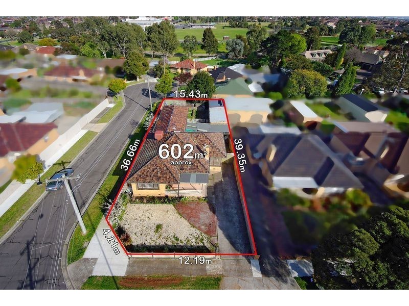 21 Mount View Road, Thomastown VIC 3074