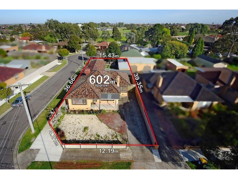 21 Mount View Road, Thomastown VIC 3074