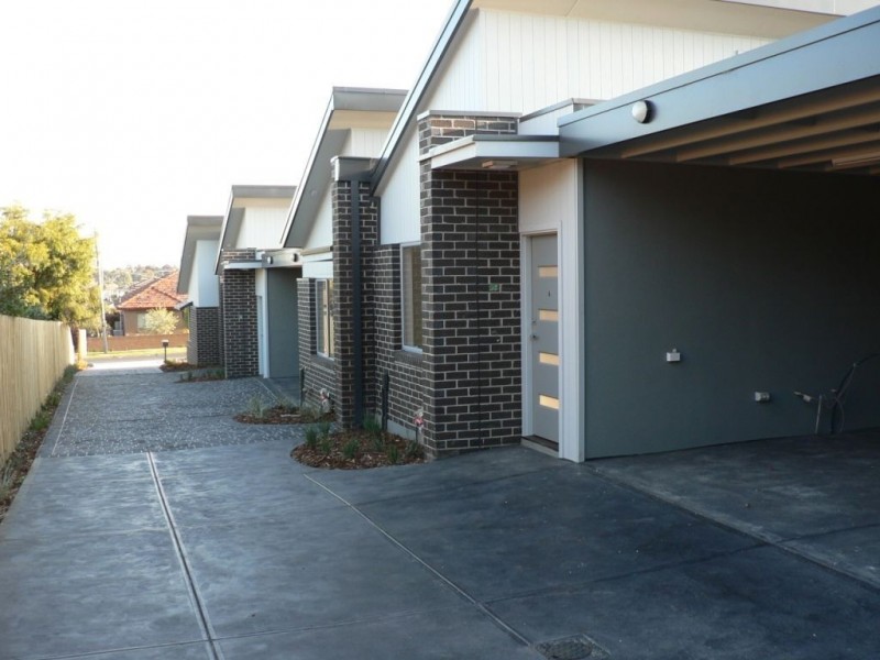 3/88 Purinuan Road, Reservoir VIC 3073