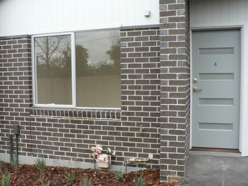 4/88 Purinuan Road, Reservoir VIC 3073