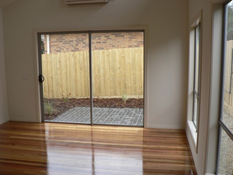 5/88 Purinuan Road, Reservoir VIC 3073