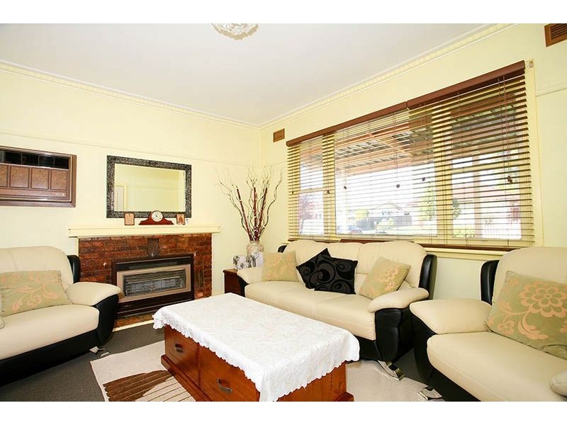 6 Middleton Street, Lalor VIC 3075