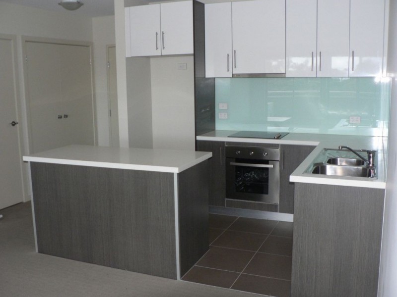 17/18 Bell Street, Heidelberg Heights VIC 3081