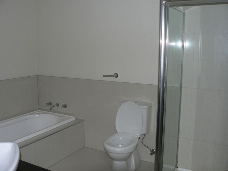 17/18 Bell Street, Heidelberg Heights VIC 3081