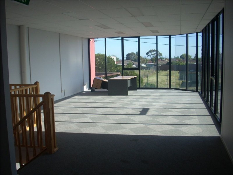 32 Malcolm Place, Campbellfield VIC 3061