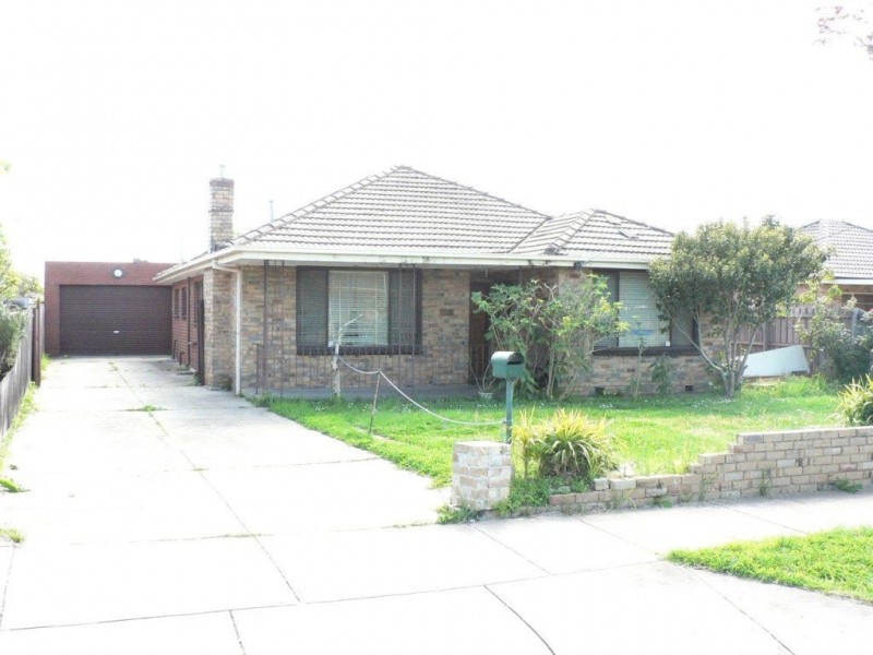 102 Alexander Avenue, Thomastown VIC 3074