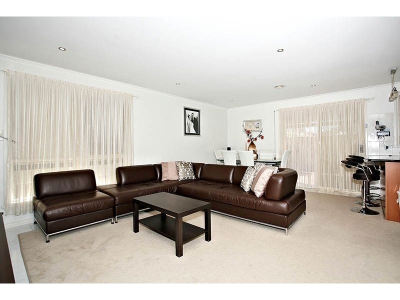 36A Dickens Street, Lalor VIC 3075
