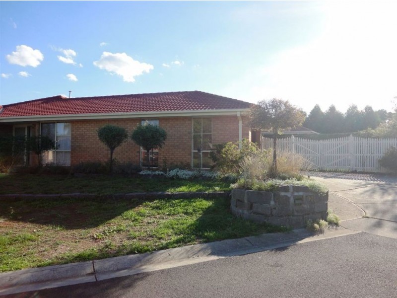 5 Parnell Court, Roxburgh Park VIC 3064