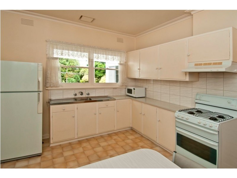 7 Dickens Street, Lalor VIC 3075