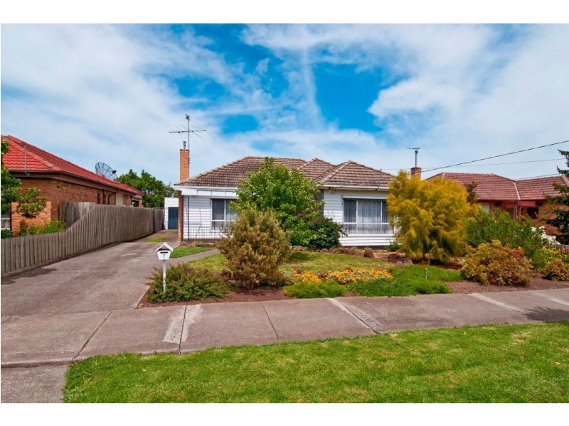 7 Dickens Street, Lalor VIC 3075