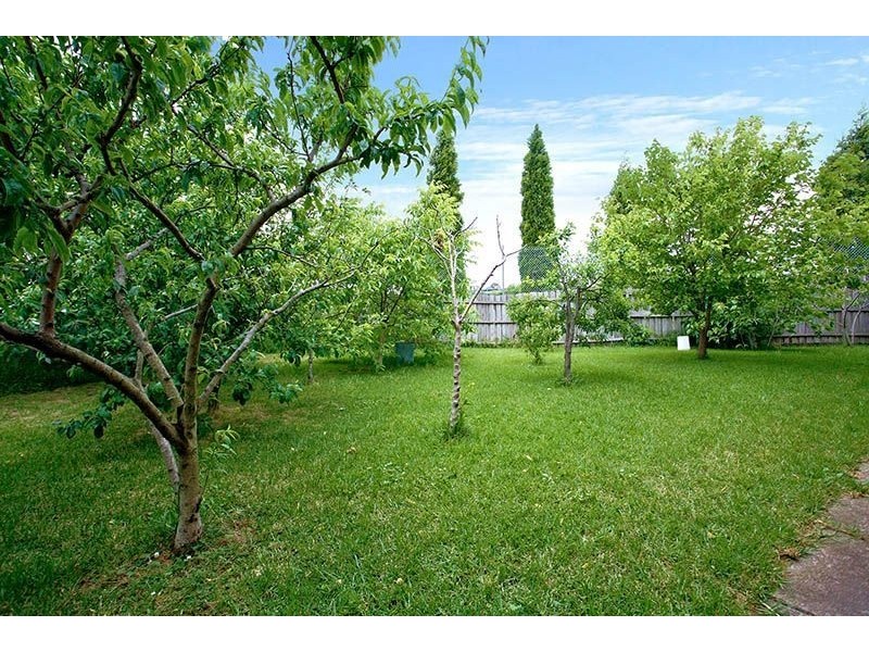 4 Avenel Court, Thomastown VIC 3074