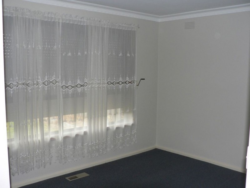 1 Lansell Court, Thomastown VIC 3074