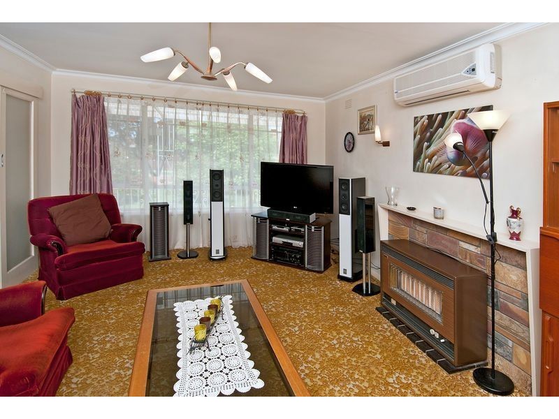 8 Cherry Court, Lalor VIC 3075