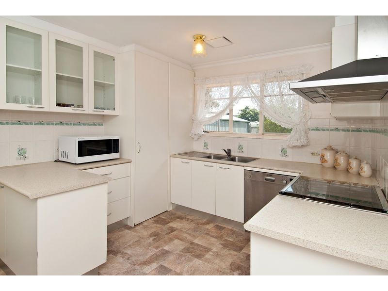 8 Cherry Court, Lalor VIC 3075
