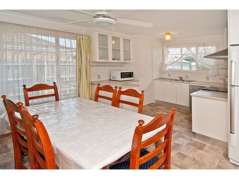 8 Cherry Court, Lalor VIC 3075