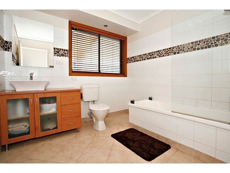 6 Arsenal Court, Epping VIC 3076