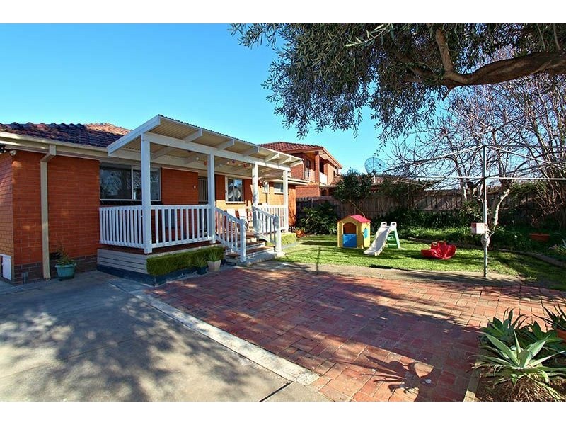 56 Oxford Drive, Thomastown VIC 3074