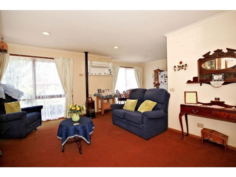 13 Glendale Avenue, Epping VIC 3076