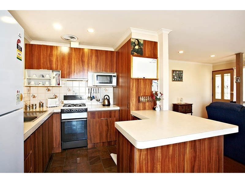 13 Glendale Avenue, Epping VIC 3076