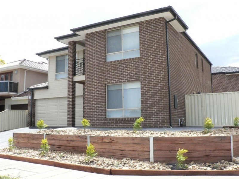 19 Viewgrand Boulevard, Epping VIC 3076