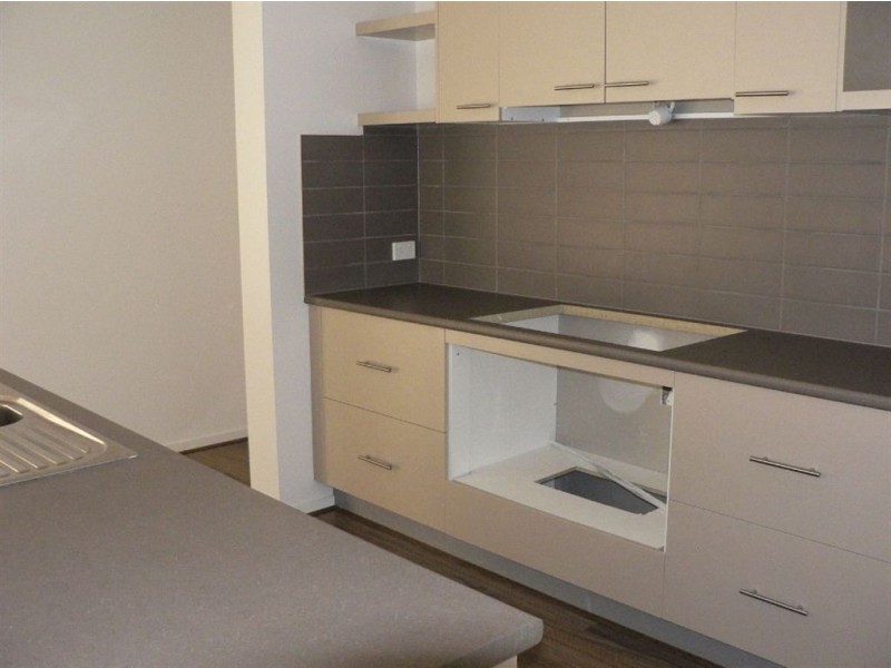 19 Viewgrand Boulevard, Epping VIC 3076