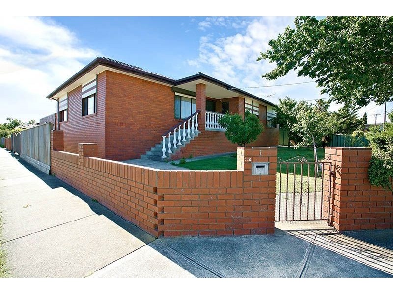 1 Greenstone Court, Thomastown VIC 3074