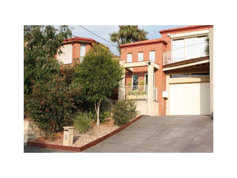 1/34 Centre Way, Glenroy VIC 3046