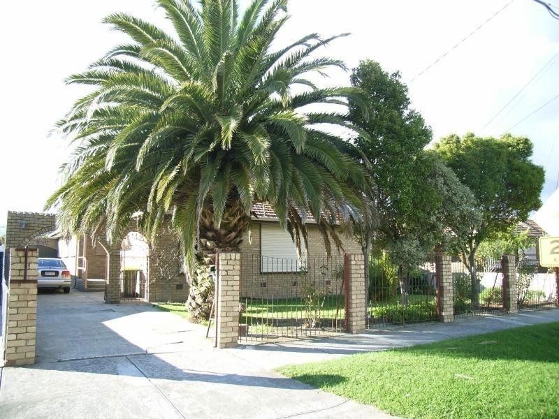 20 Elizabeth Drive, Lalor VIC 3075