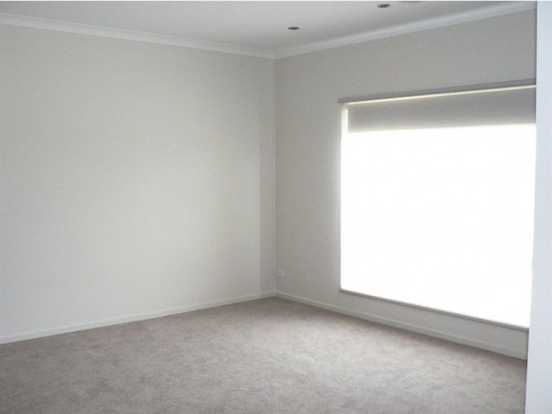 1 Rogers Court, Epping VIC 3076