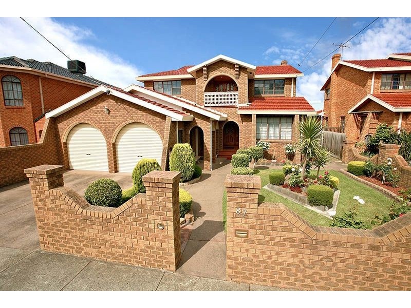 87 Carrington Boulevard, Thomastown VIC 3074