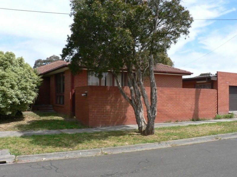 6 Brownlow Crescent, Epping VIC 3076