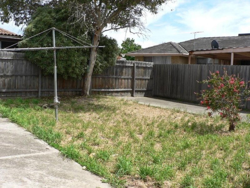 6 Brownlow Crescent, Epping VIC 3076