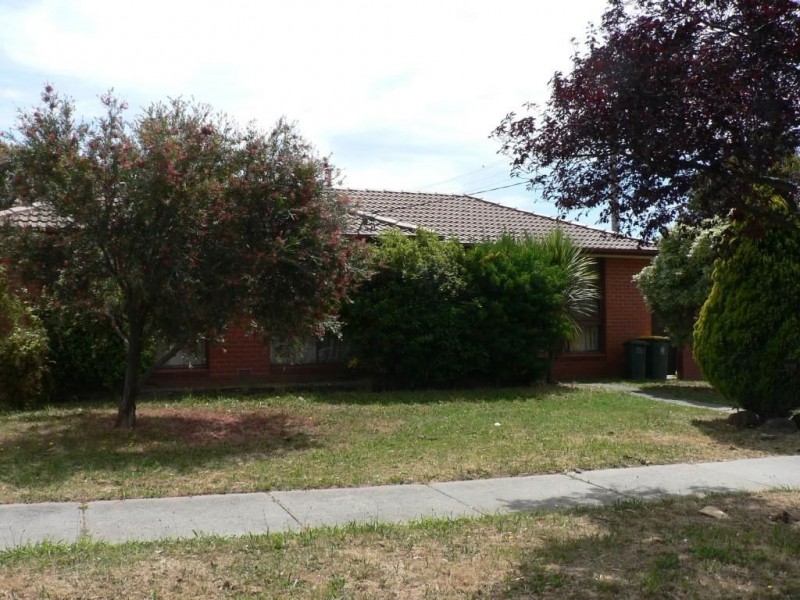 6 Brownlow Crescent, Epping VIC 3076
