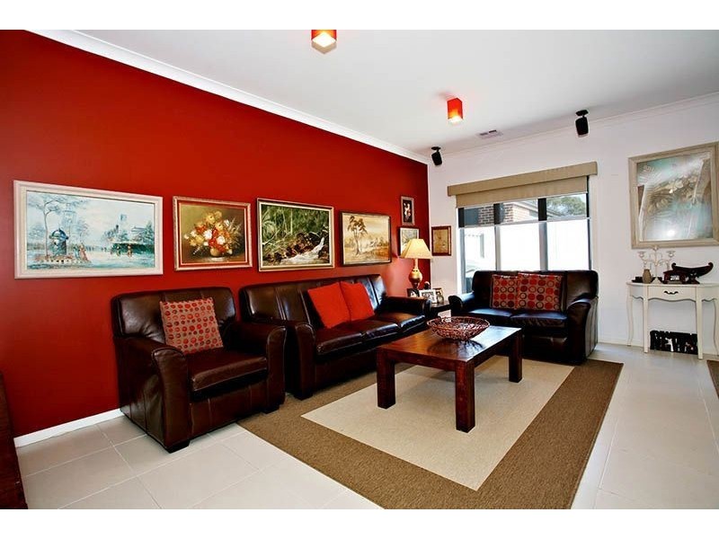 1/1 Farmhouse Boulevard, Epping VIC 3076