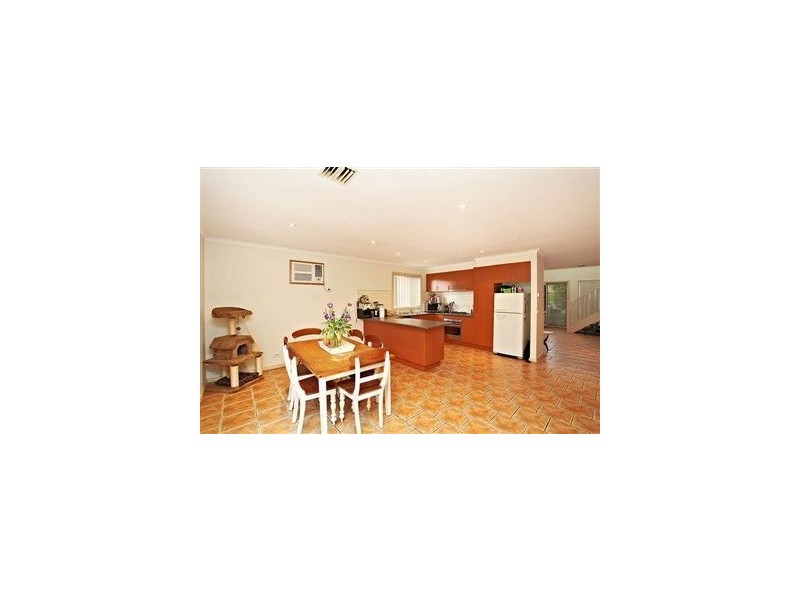 8/119 Duffy Street, Epping VIC 3076