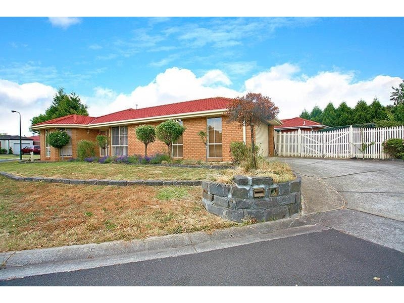 5 Parnell Court, Roxburgh Park VIC 3064