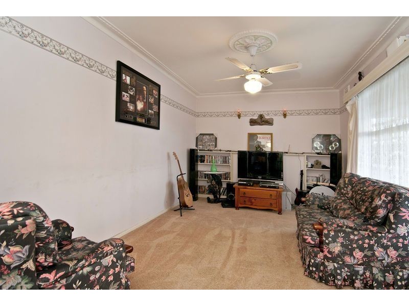 56 Dickens Street, Lalor VIC 3075