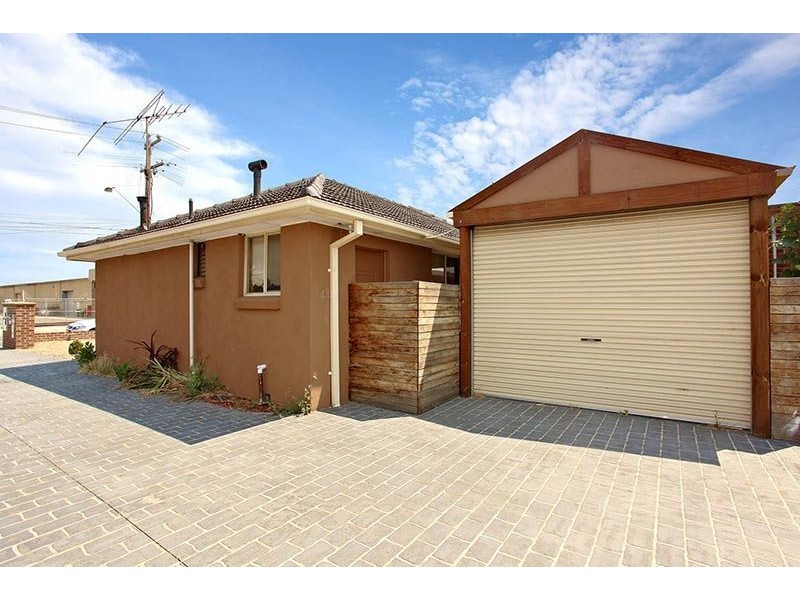 1/96-98 Heyington Avenue, Thomastown VIC 3074
