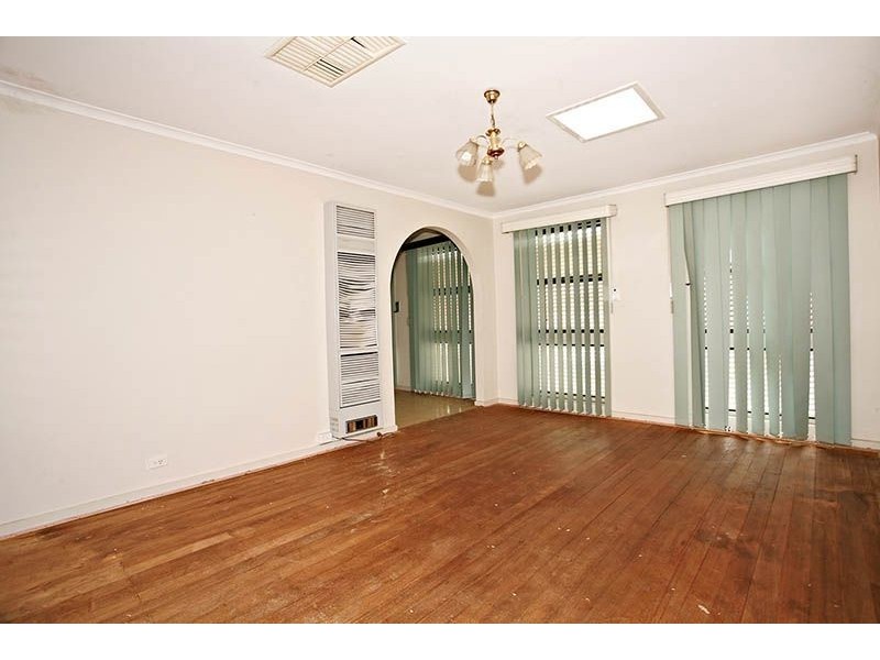 12 Kosciusko Court, Lalor VIC 3075