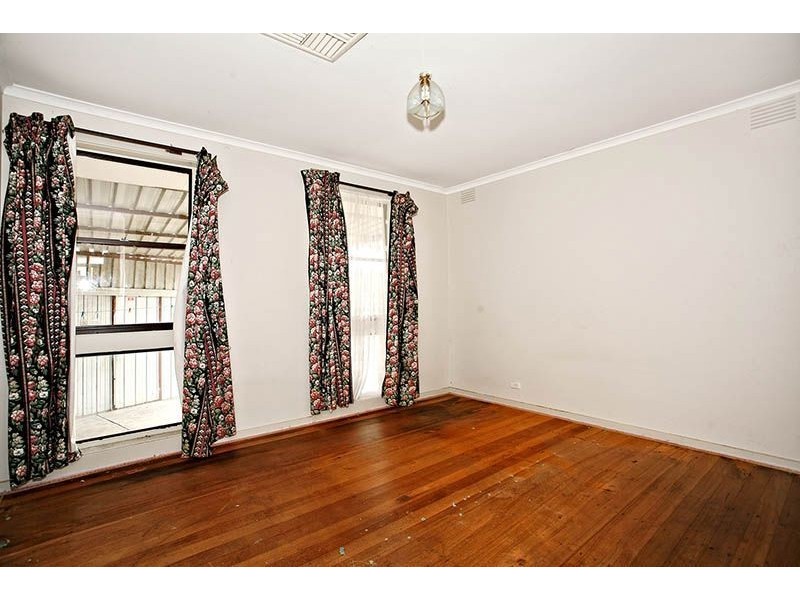 12 Kosciusko Court, Lalor VIC 3075