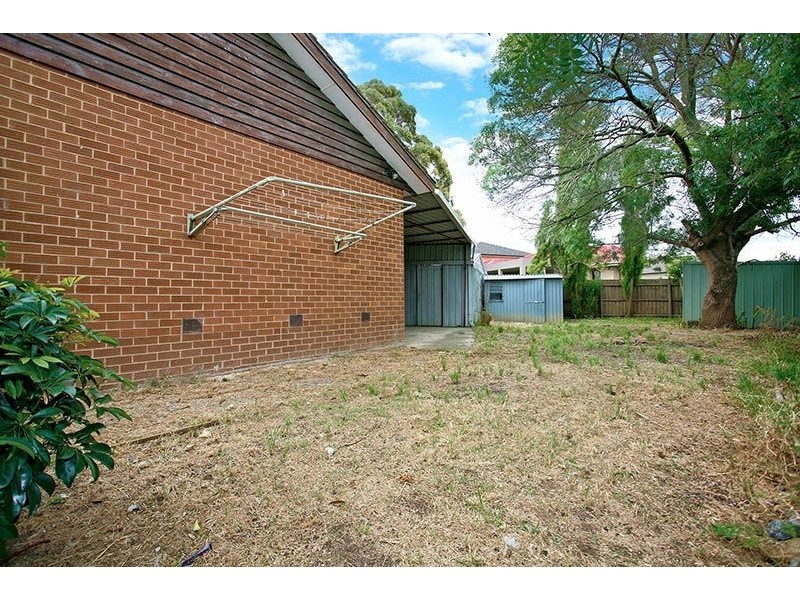 12 Kosciusko Court, Lalor VIC 3075