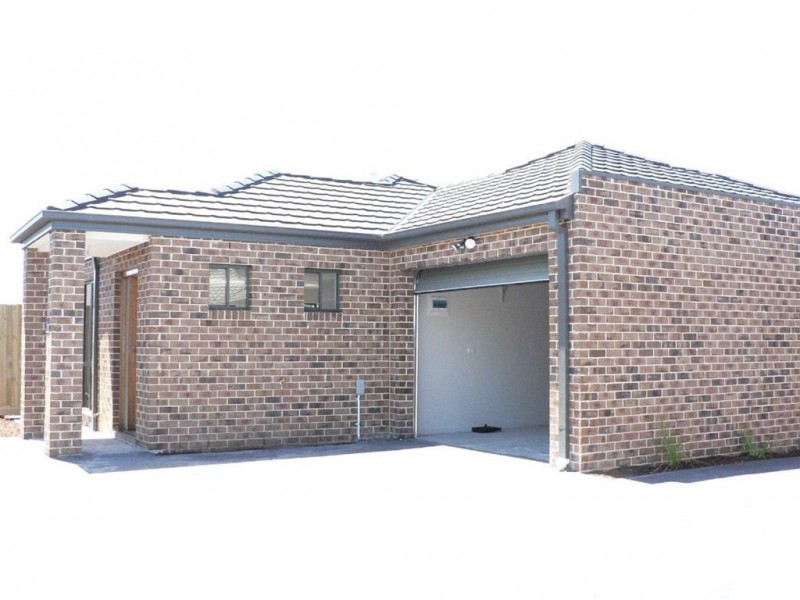2/2 Alfa Court, Lalor VIC 3075